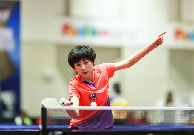 示了如何在 示了如何在