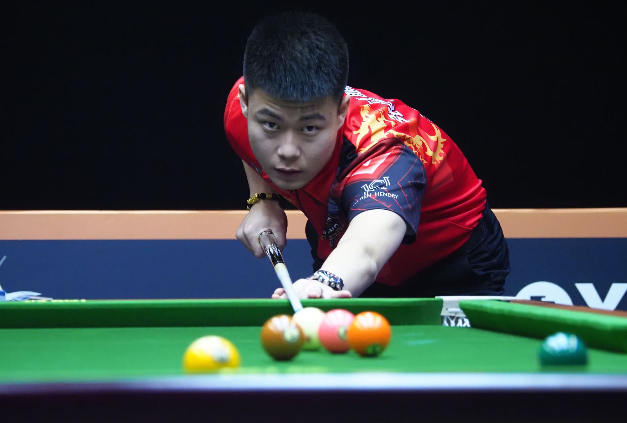 这些替补中 这些替补中